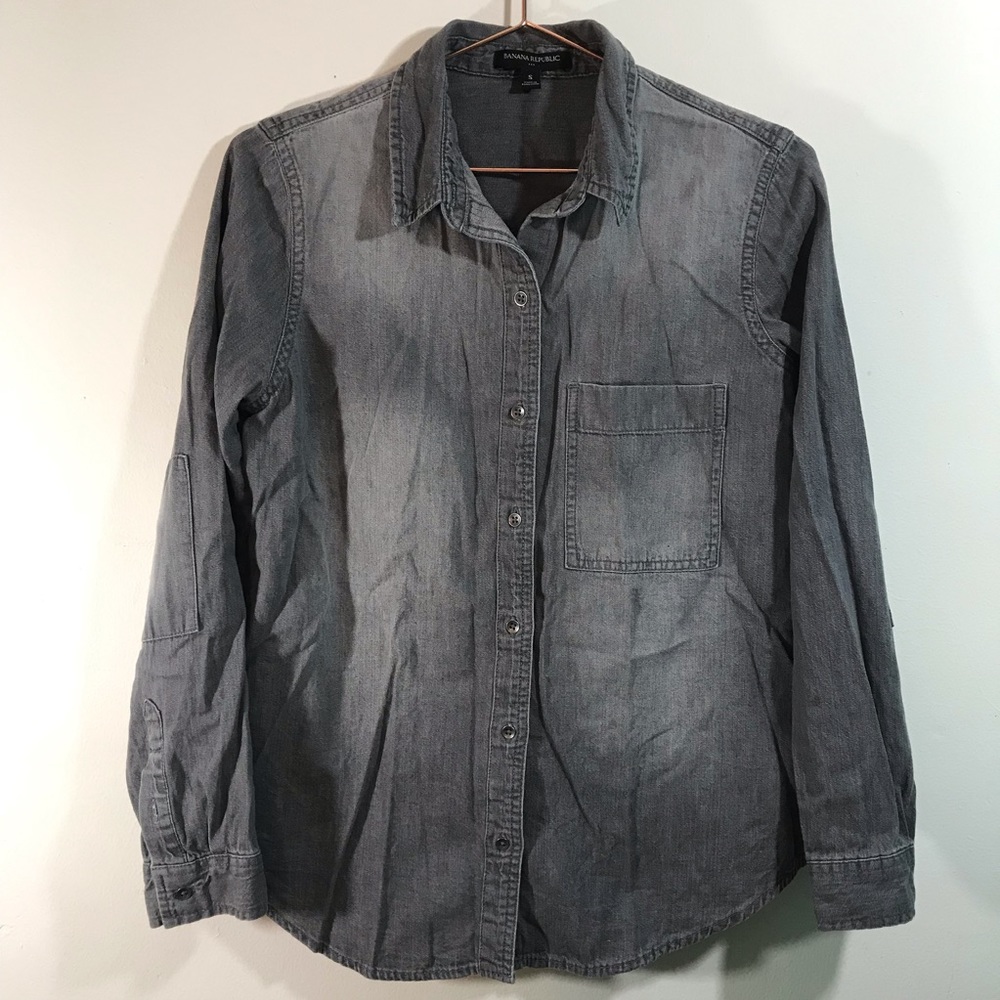 Banana Republic | gray chambray long sleeve